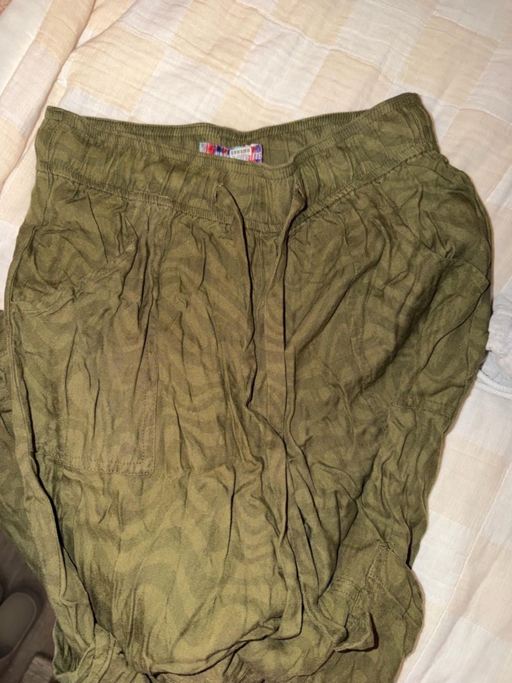 Urban Outfitters Olive Green Swirl-Print Wide Leg Pants - Picture 4 of 4